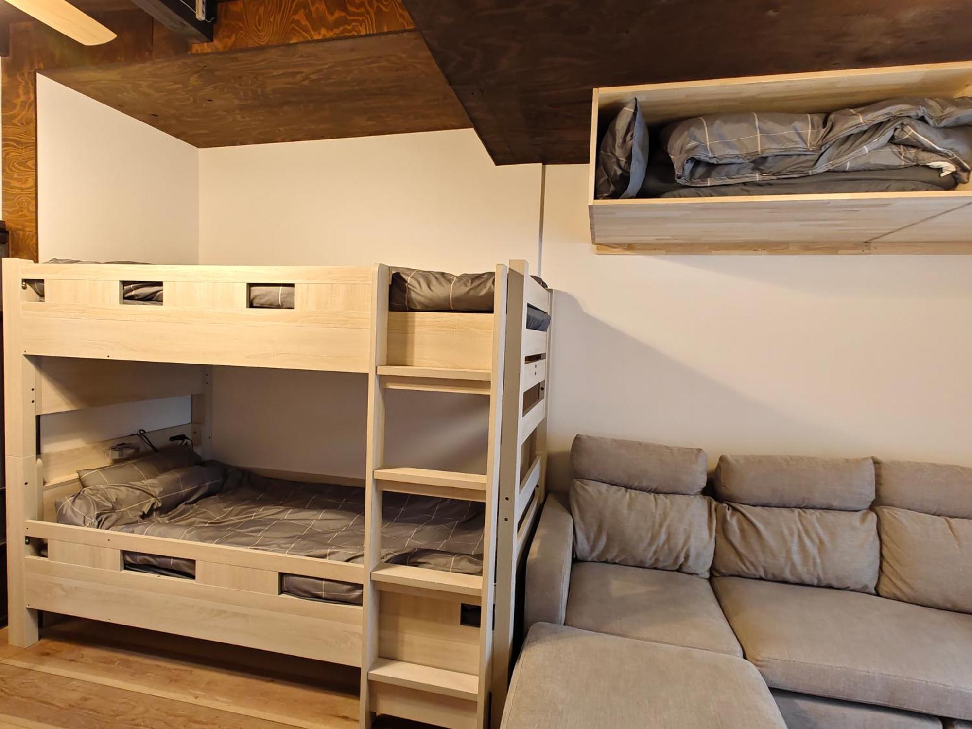 Next大正三軒家 Apartment *